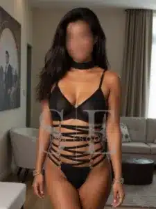 High Class Escortlady Lina Frankfurt verspielte Lingerie